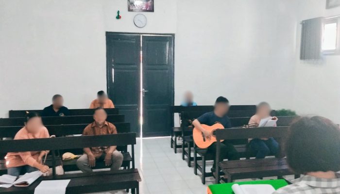 Dari Balik Jeruji Menuju Pembaruan Diri: WBP Nasrani Lapas Ampana Khusyuk Beribadah dan kuatkan Iman