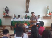 Pererat Silaturahmi, Kapolsek Ampana Kota Kunjungi Gereja Katolik Santa Maria