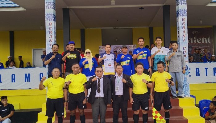Resmi Dibuka Bupati Ilham Lawidu, Turnamen Berani Cup 2026 Diikuti 17 Tim