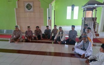 Lewat Jumat Keliling, Polsek Ulubongka Pererat Silaturahmi dan Sampaikan Pesan Kamtibmas