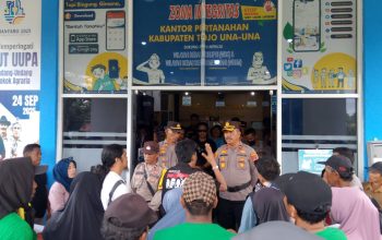 Polres Tojo Una-Una Amankan Aksi Unjuk Rasa Forum Masyarakat Tani Desa Tojo, Berjalan Aman dan Kondusif