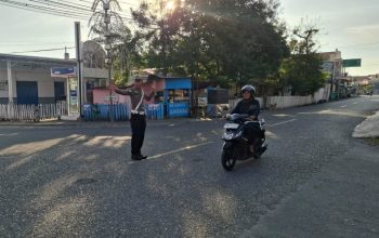 Strong Point Pagi Satlantas Polres Touna, AKP H. Siswanto Ajak Pengendara Tertib Berlalu Lintas