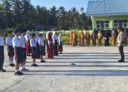 Kasat Binmas Polres Touna Beri Edukasi Anti-Bullying di SMPN 3 Ratolindo