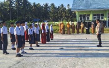 Kasat Binmas Polres Touna Beri Edukasi Anti-Bullying di SMPN 3 Ratolindo