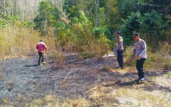 Kebakaran Lahan Desa Longge, Polsek Ampana Tete Bergerak Cepat
