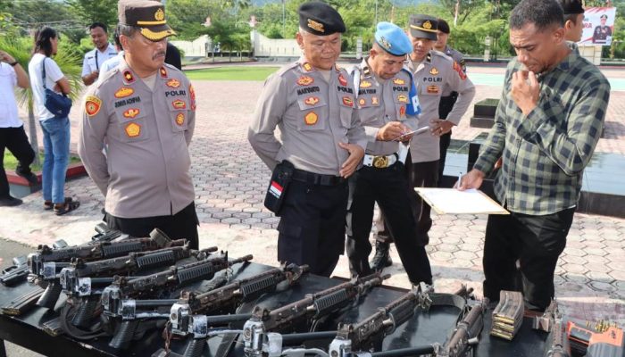 Bentuk Pengawasan, Wakapolres Touna Pimpin Pemeriksaan Senpi Berkala
