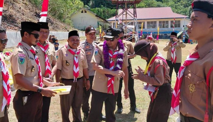 Bupati Ilham Lawidu Sampaikan Penting pada Kemah Kembara Hari Pramuka Nasional ke-65 di Wakep