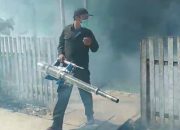 Cegah DBD, Dinkes P2KB Touna Lakukan Fogging