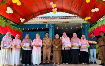 HUT ke-69 SMPN 1 Ampana Kota, Wabup Surya Dorong Guru dan Siswa Terus Berprestasi dan Berkarakter