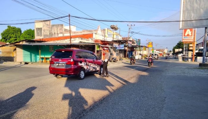 Kasat Lantas Polres Touna Imbau Warga Tertib Berlalu Lintas Lewat Blue Light Patrol