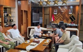 Temui KASAD di Jakarta, Bupati Ilham Bahas Jembatan 380 Meter hingga Rencana Kunjungan ke Togean