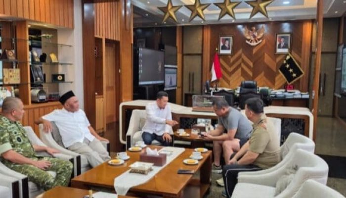 Temui KASAD di Jakarta, Bupati Ilham Bahas Jembatan 380 Meter hingga Rencana Kunjungan ke Togean