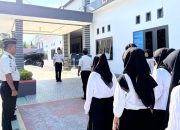 Enam CPNS Lapas Ampana Resmi Diangkat Menjadi PNS, Kalapas Tekankan Integritas dan Profesionalisme