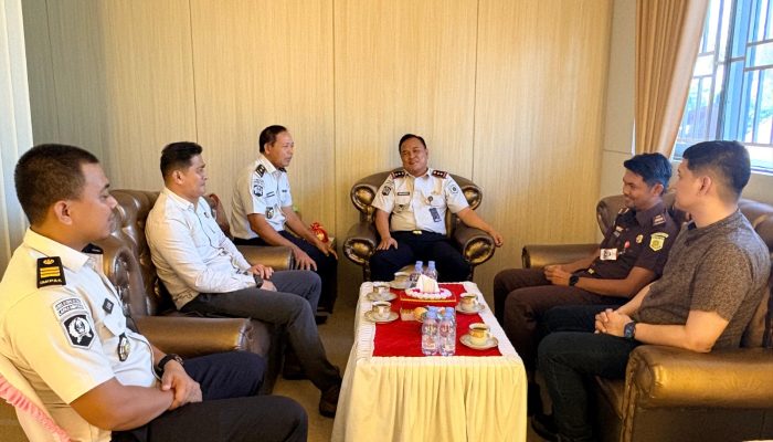 Perkuat Sinergi Penegakan Hukum, Kajari Touna Sambangi Lapas Kelas IIB Ampana