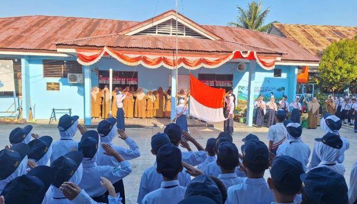KBO Binmas Polres Touna Ajak Pelajar Hindari Bullying dan Pelanggaran Hukum