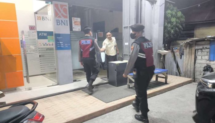 Patroli Malam, Sat Samapta Polres Touna Imbau Warga Jaga Kamtibmas, Waspadai Karhutla