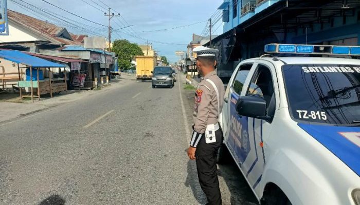 Blue Light Patrol, Satlantas Polres Touna Pantau Arus Lalu Lintas