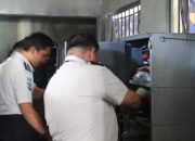 Perkuat Deteksi Dini, Lapas Kelas IIB Ampana Tegas Lawan HALINAR Lewat Penggeledahan Kamar Hunian WBP