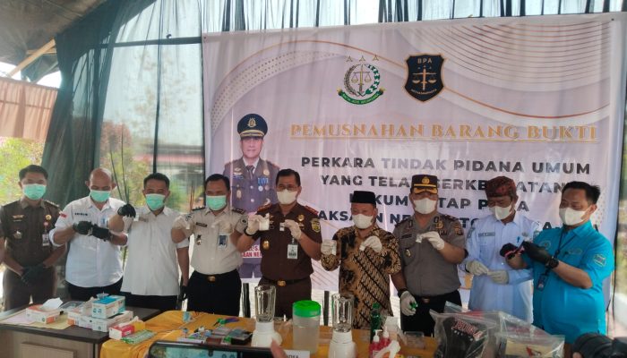 Kejari Touna Musnahkan Barang Bukti 30 Perkara, 105,29 Gram Sabu Ikut Dimusnahkan