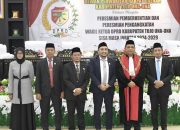 Bupati Ilham Lawidu Hadiri Rapat Paripurna DPRD Touna, Resmikan Pergantian Wakil Ketua untuk Sisa Masa Jabatan 2024–2029