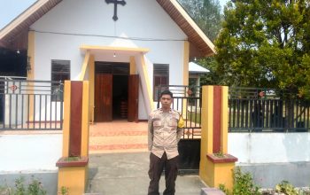 Polsek Ampana Kota Patroli Dialogis di Sejumlah Gereja, Jaga Kamtibmas Kondusif