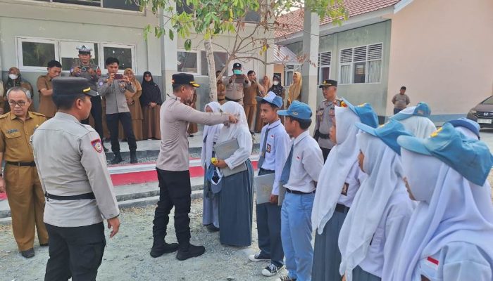 Kapolres Touna Pimpin Upacara SMKN 3, Ingatkan Siswa Narkoba Hingga Bullying