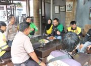 Polisi Kumpul Bersama Masyarakat, Kapolres Touna Sambangi Komunitas Ojol Maxim dan Draiv